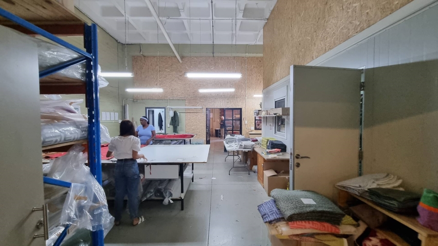 To Let commercial Property for Rent in Woodstock Western Cape